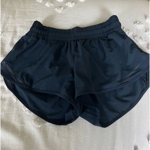 navy lululemon hotty hots